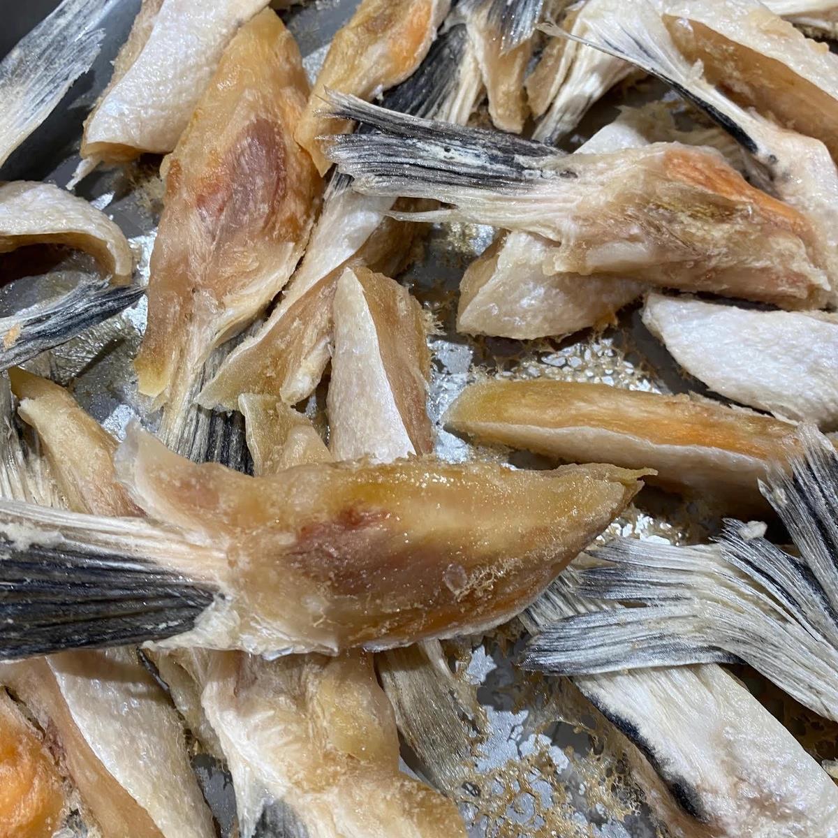 Freeze Dried Raw Australian Salmon Bellies 60g | Laila & Me
